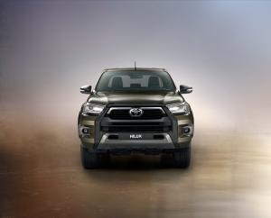 Toyota Hilux Invincible Double Cab 2020 года  (WW)